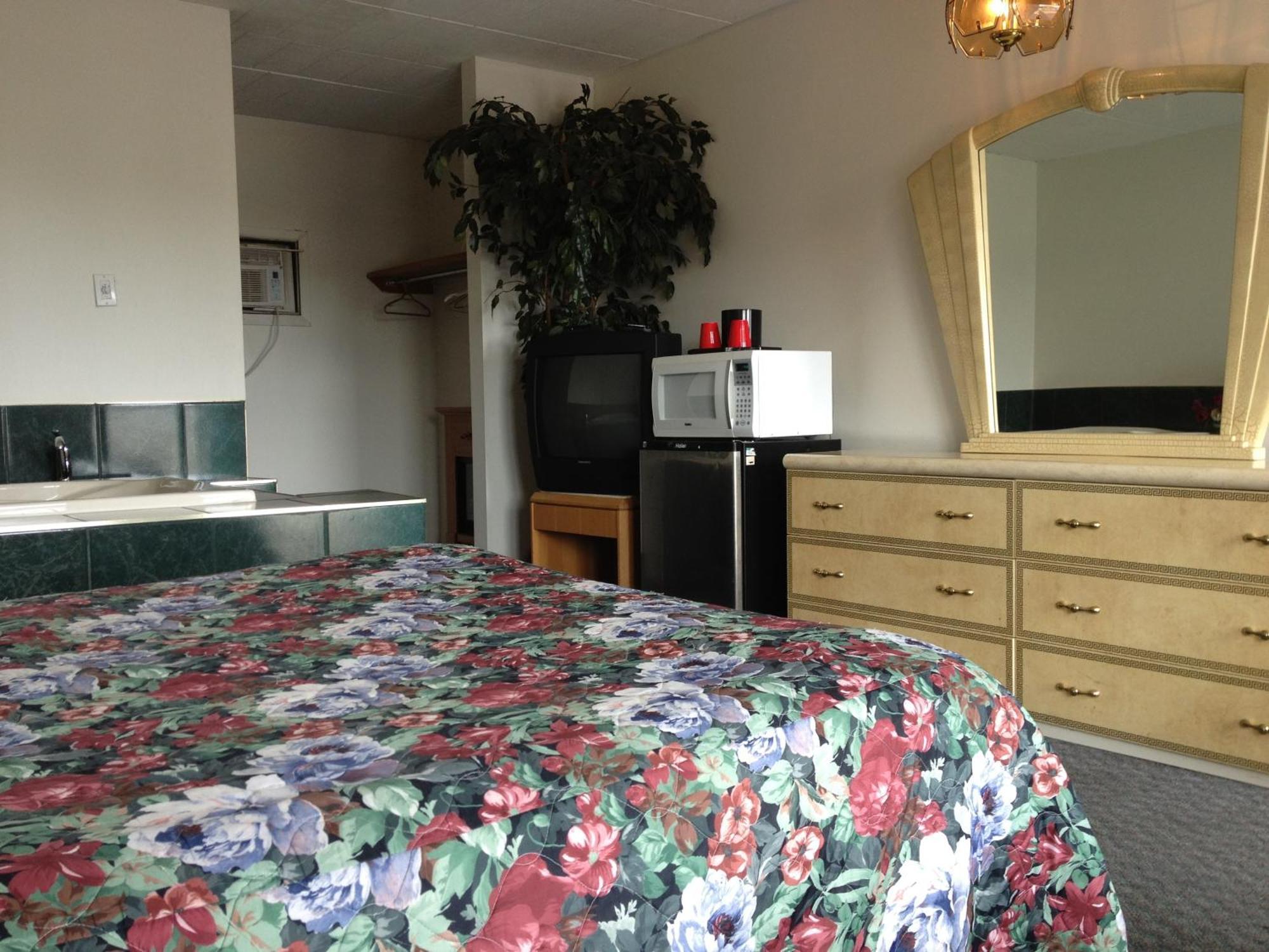 Rainbow Motor Inn - Fallsview Ниагара-Фолс Экстерьер фото